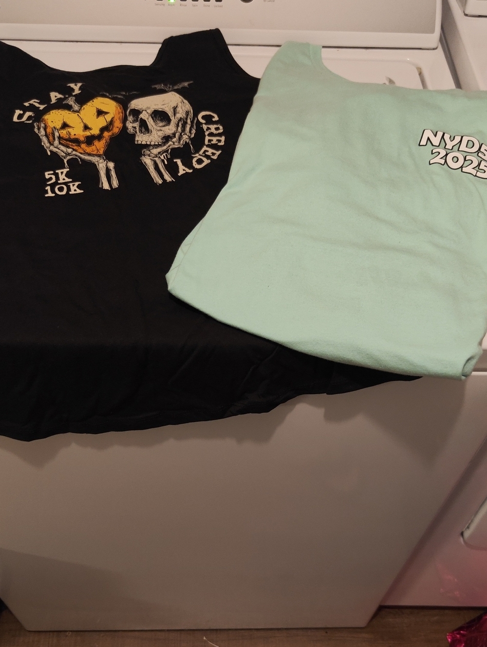 Black Skull Graphic & Mint Green Tank Set - 2 Pack